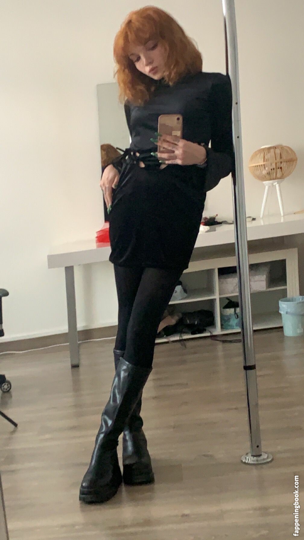 angele_mhr Onlyfans Nude Leaked Photos photo leak 4 of 39