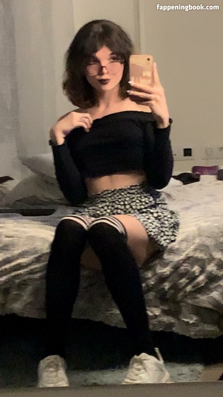 angele_mhr Onlyfans Nude Leaked Photos photo leak 10 of 39