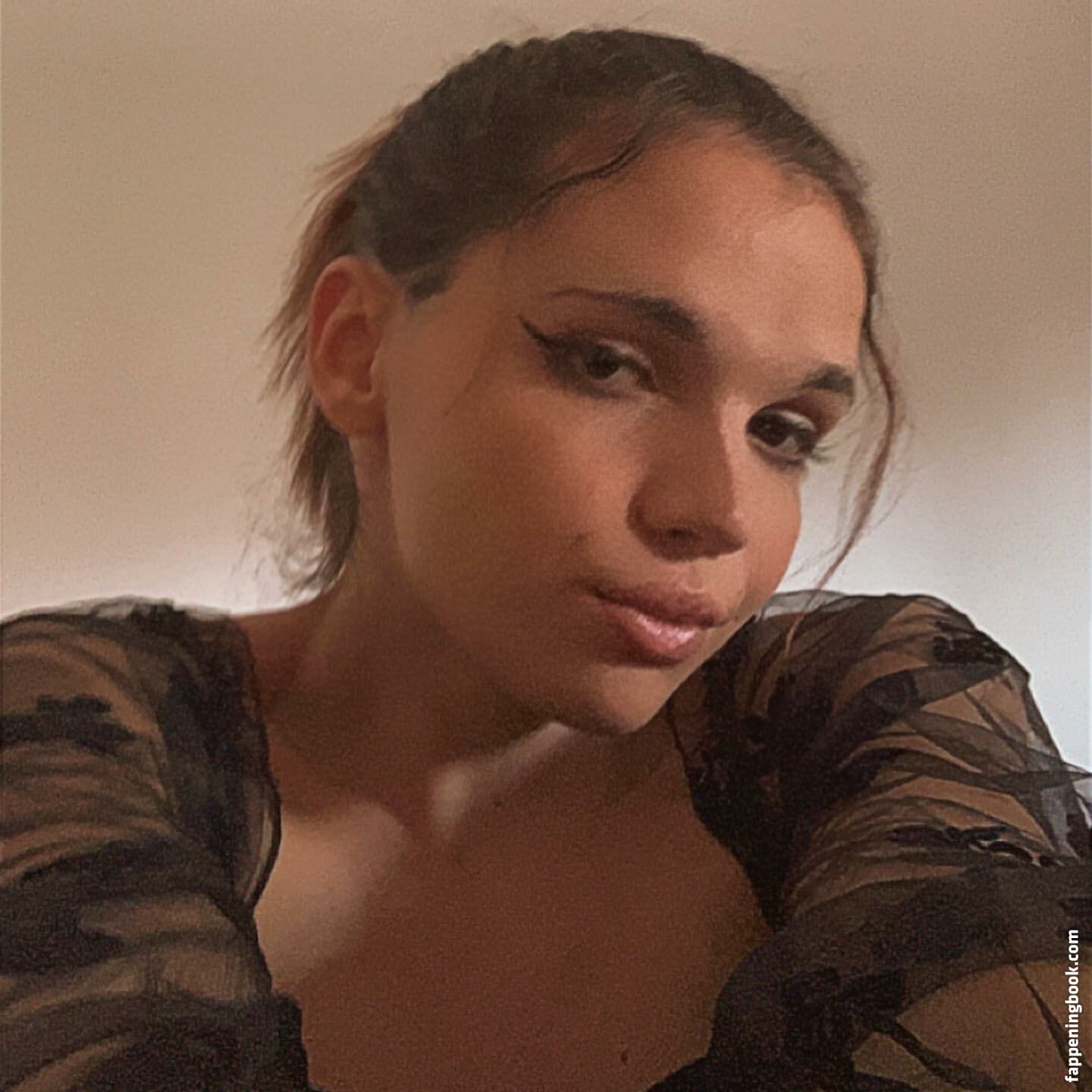 angele_mhr Onlyfans Nude Leaked Photos photo leak 32 of 39