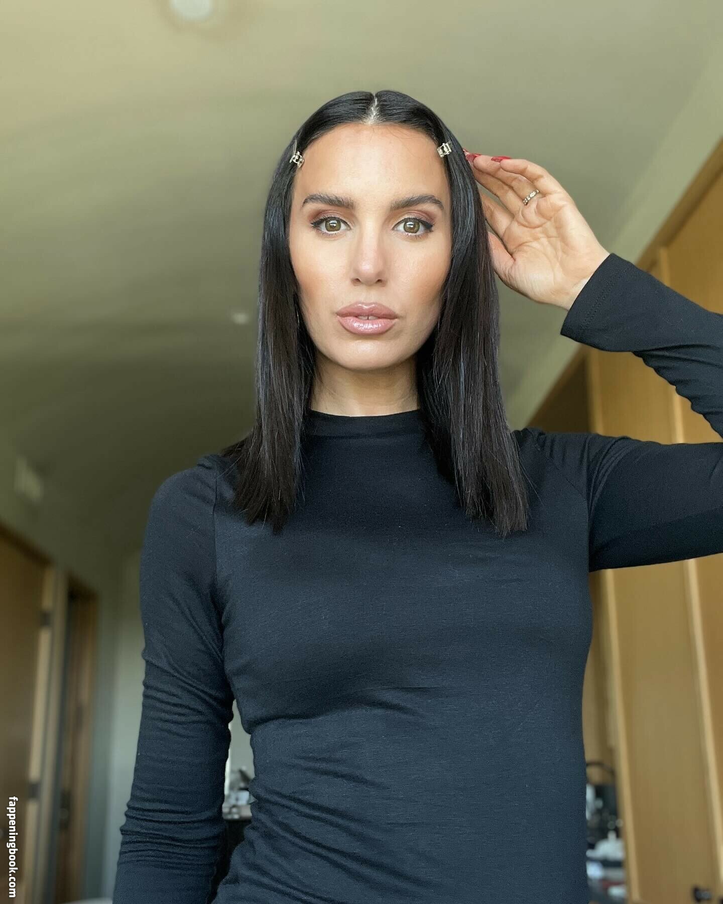 Christy Carlson Romano Onlyfans Nude Leaked Photos photo leak 33 of 47