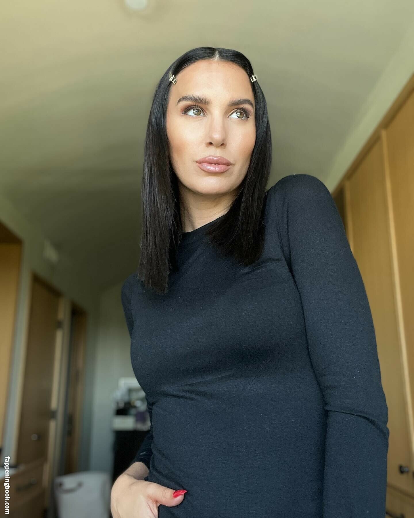 Christy Carlson Romano Onlyfans Nude Leaked Photos photo leak 39 of 47