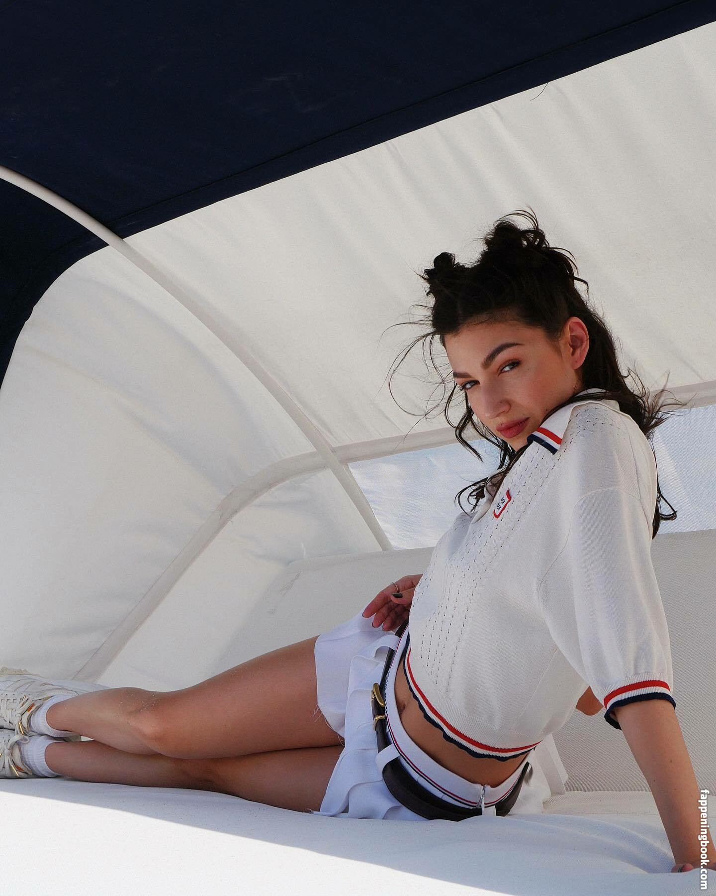Úrsula Corberó Onlyfans Nude Leaked Photos photo leak 45 of 50