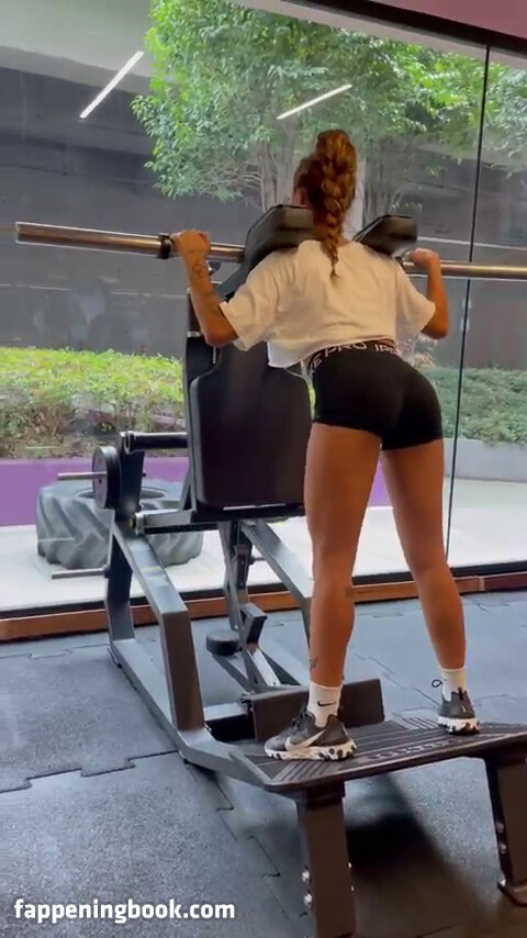 neskaranow Onlyfans Nude Leaked Photos photo leak 18 of 49