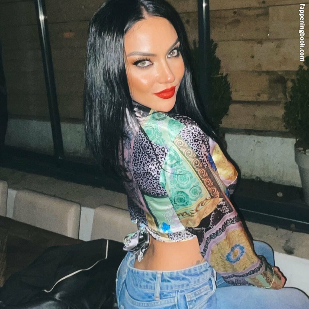neskaranow Onlyfans Nude Leaked Photos photo leak 45 of 49