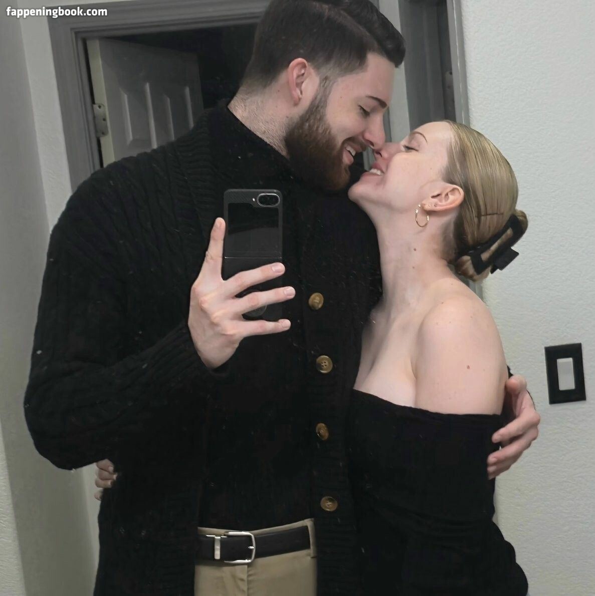 Msfiiire Onlyfans Nude Leaked Photos photo leak 14 of 49