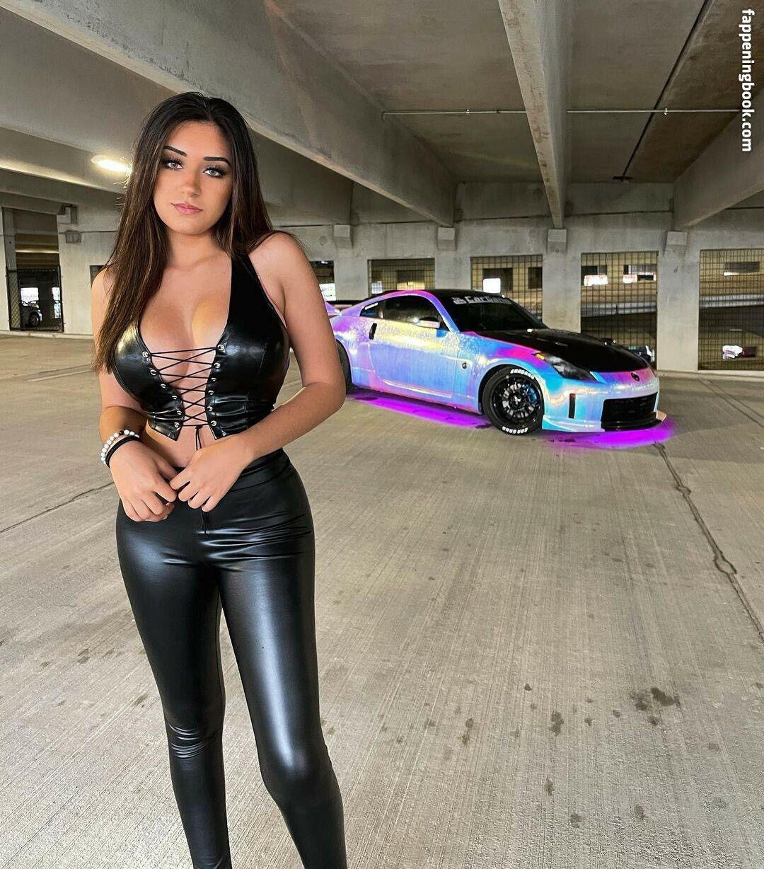 Christina Roki Onlyfans Nude Leaked Photos photo leak 33 of 39