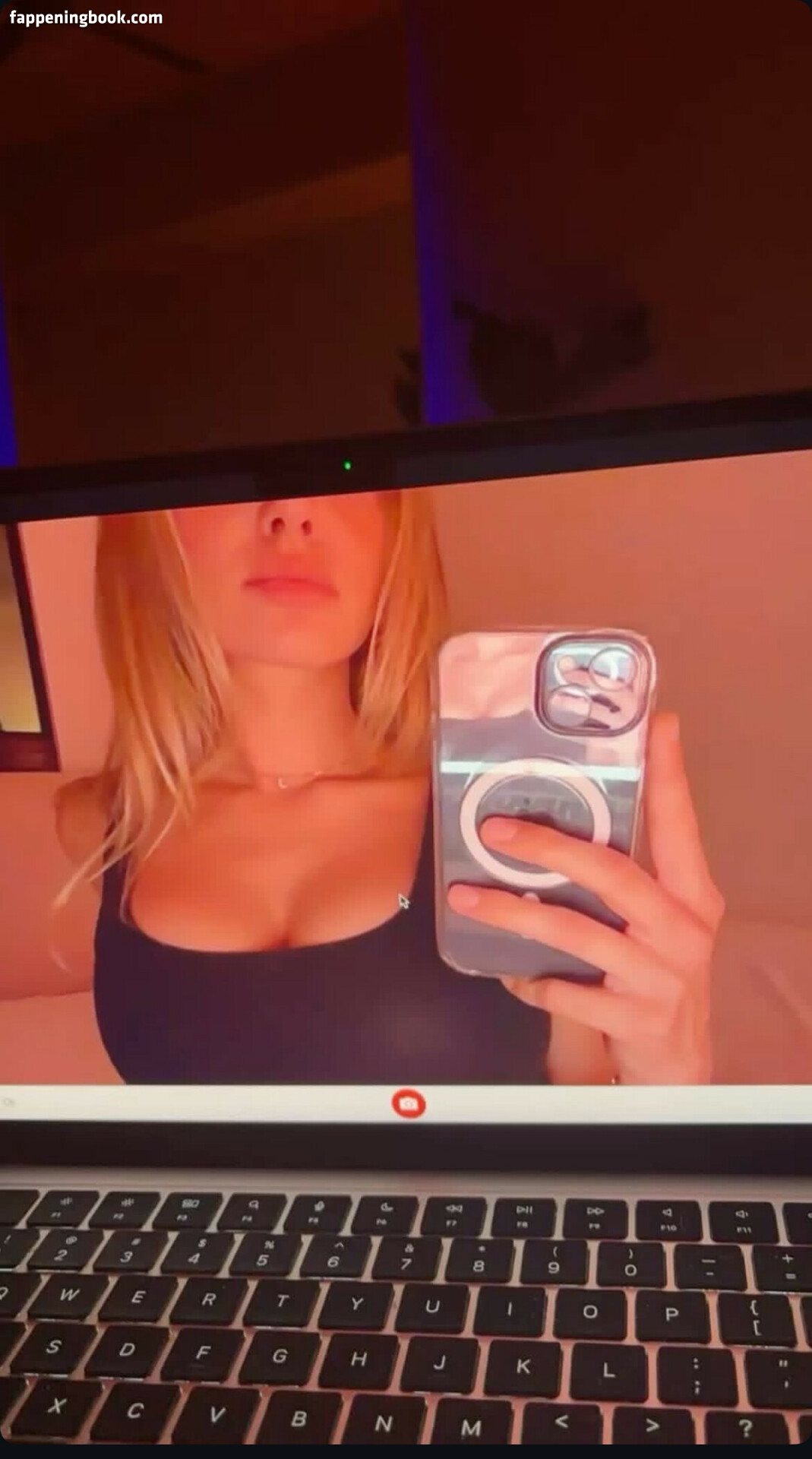 Maya.zrv Onlyfans Nude Leaked Photos photo leak 1 of 31
