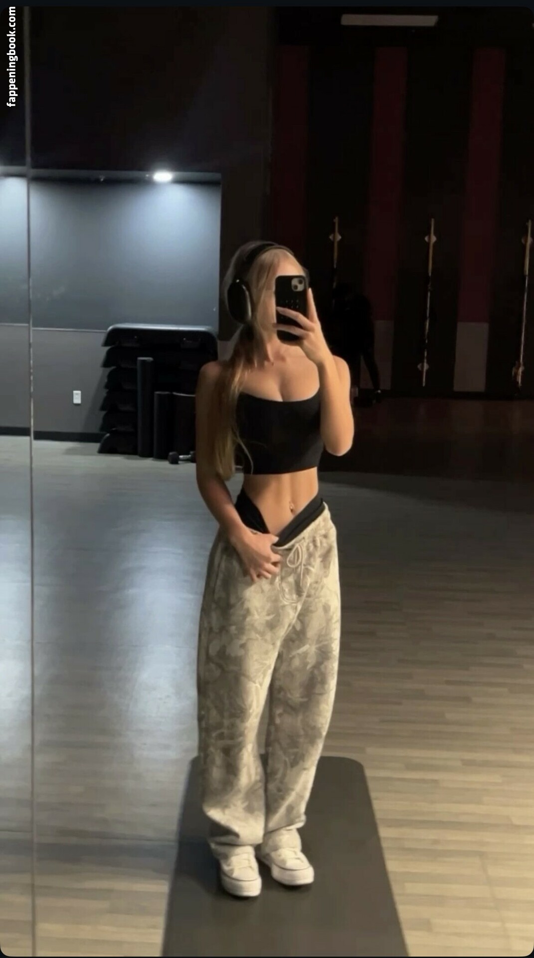 Maya.zrv Onlyfans Nude Leaked Photos photo leak 20 of 31