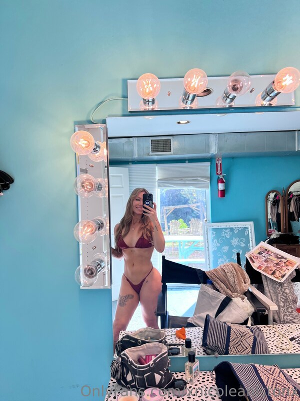 Nicole Aniston OnlyFans Nude Leaks photo leak 10 of 190