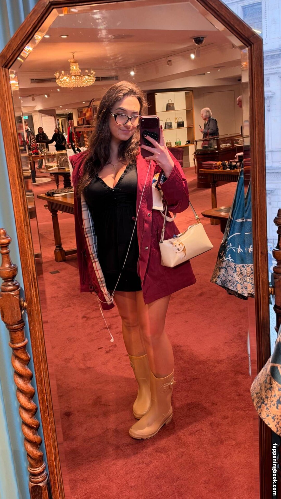 qveenjulia Onlyfans Nude Leaked Photos photo leak 9 of 49