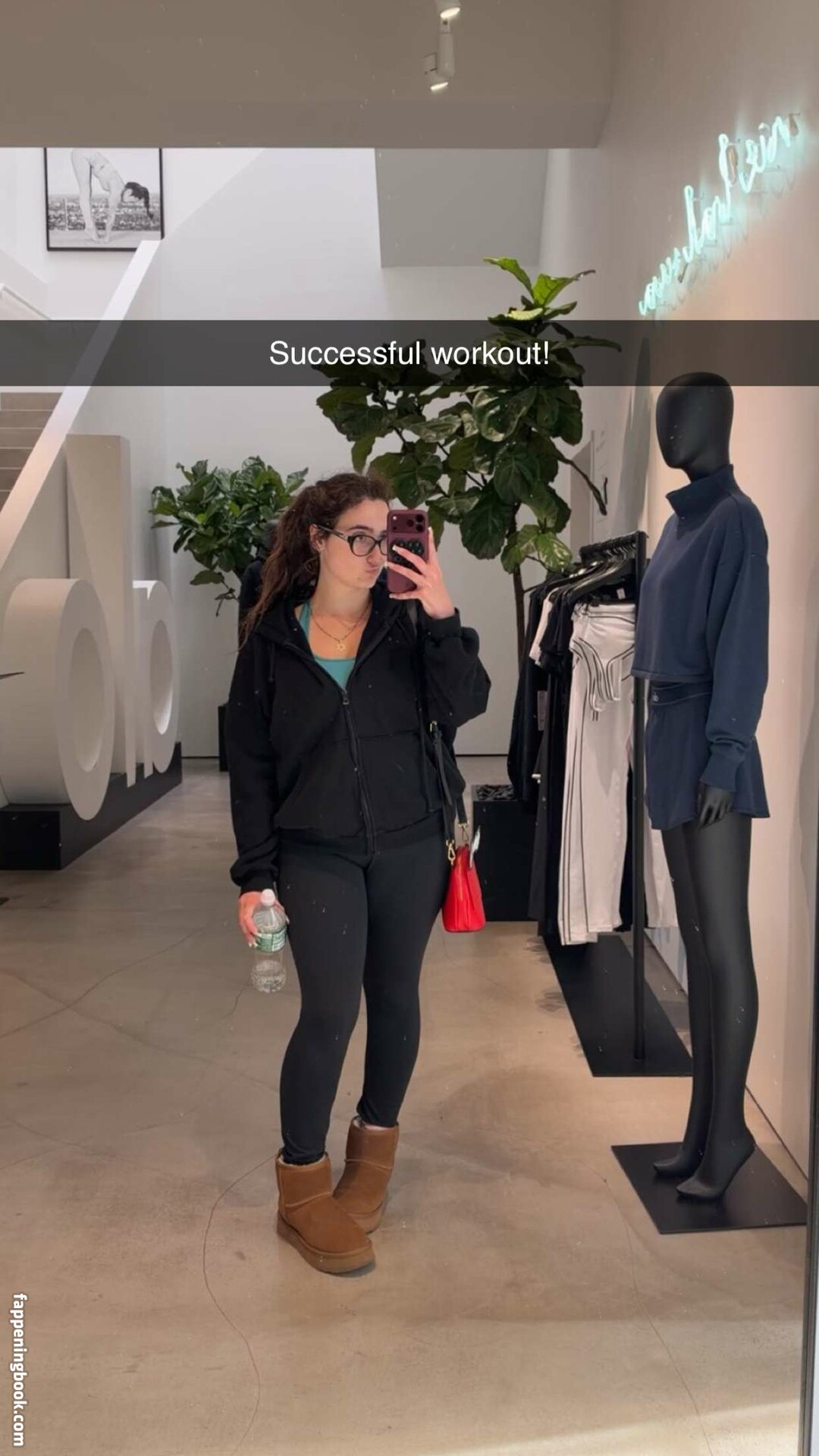 qveenjulia Onlyfans Nude Leaked Photos photo leak 13 of 49