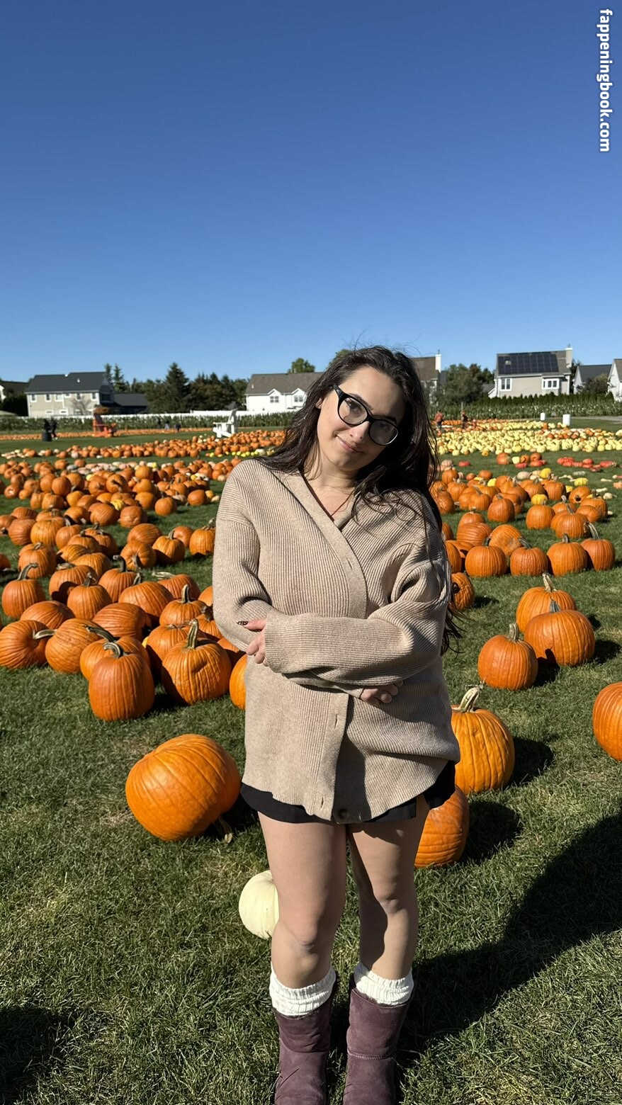 qveenjulia Onlyfans Nude Leaked Photos photo leak 34 of 49