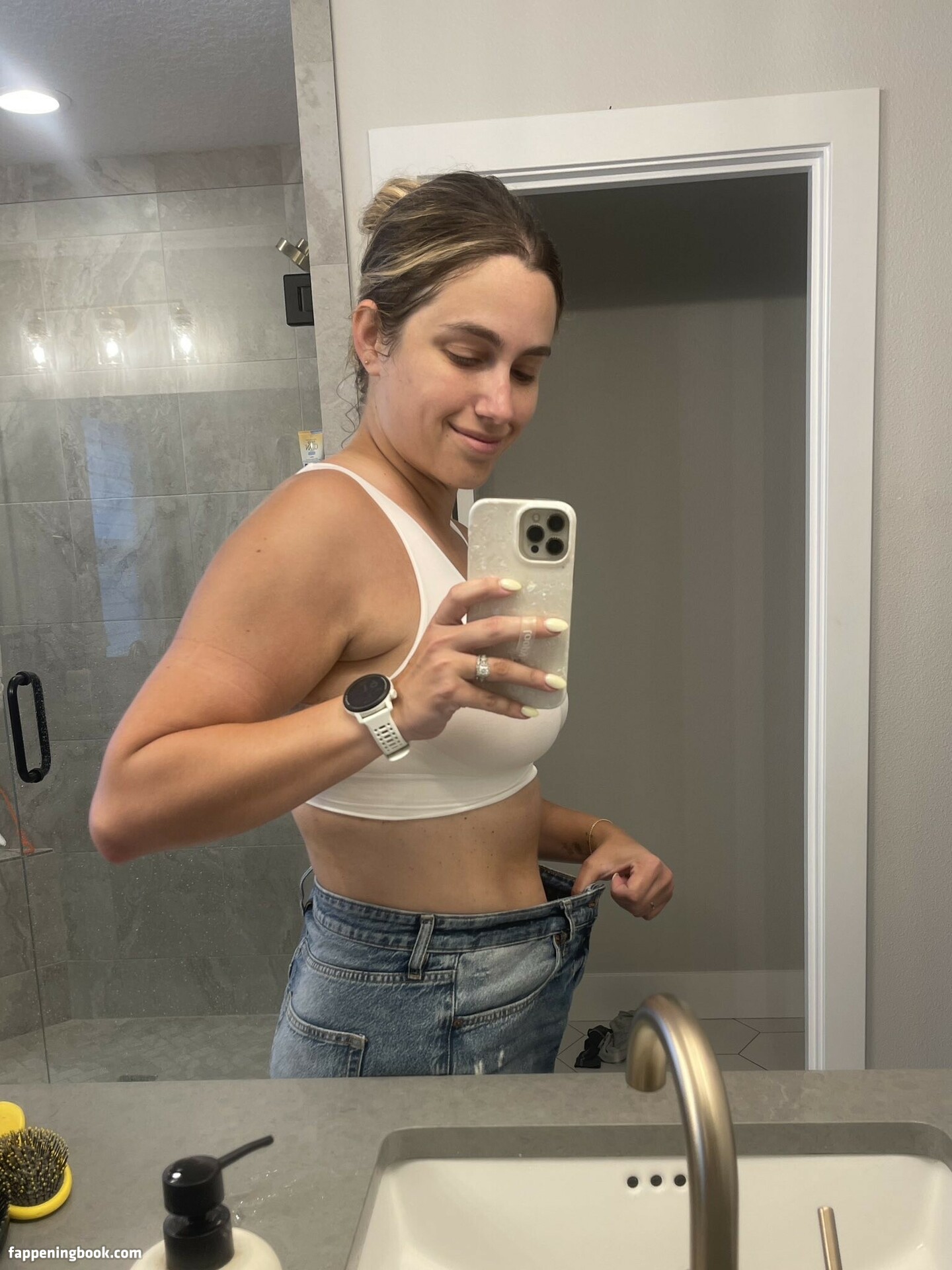 Haylinic Onlyfans Nude Leaked Photos photo leak 14 of 48
