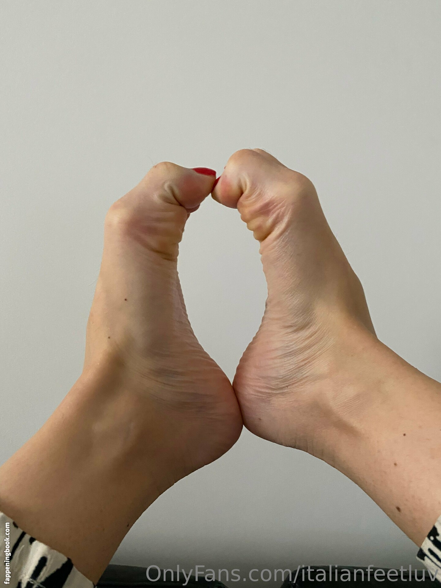 italianfeetluv Onlyfans Nude Leaked Photos photo leak 20 of 33