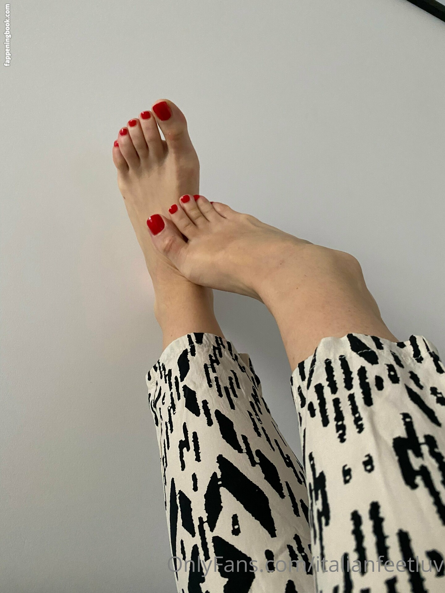 italianfeetluv Onlyfans Nude Leaked Photos photo leak 25 of 33