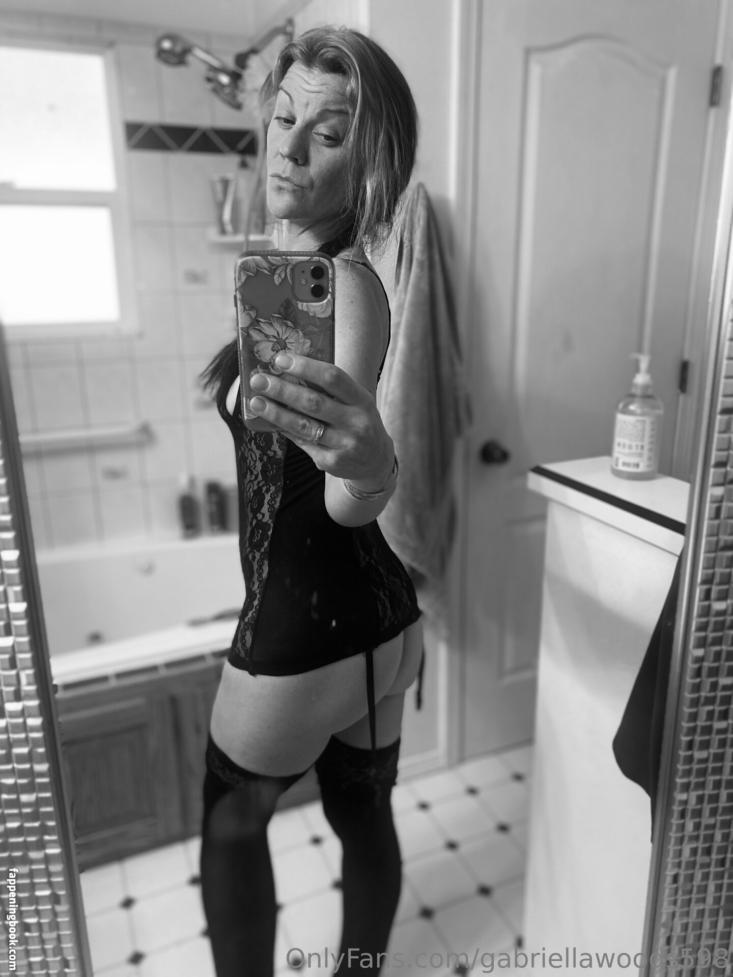 gabriellawoods598 Onlyfans Nude Leaked Photos photo leak 3 of 28