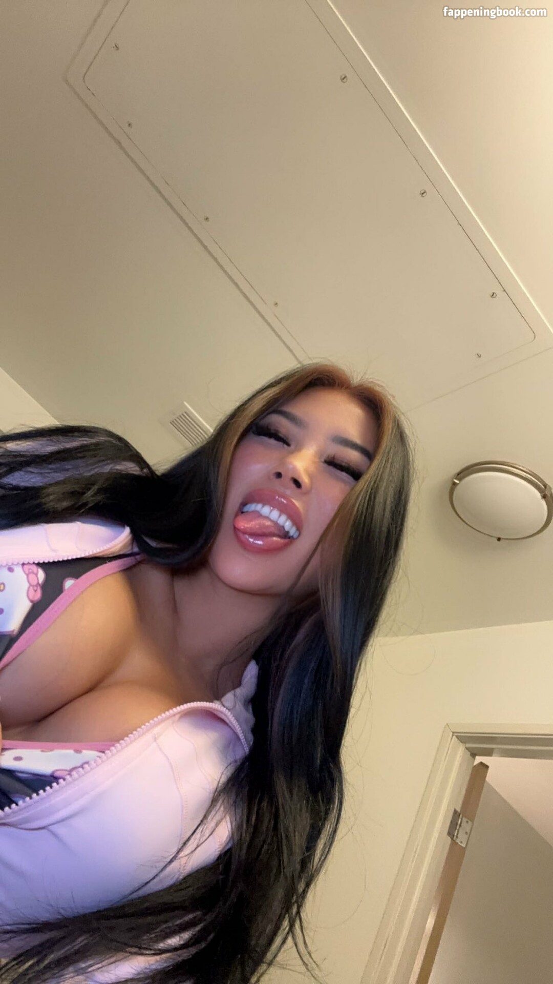 Vietmelly Mellyybeans Onlyfans Nude Leaked Photos photo leak 7 of 36