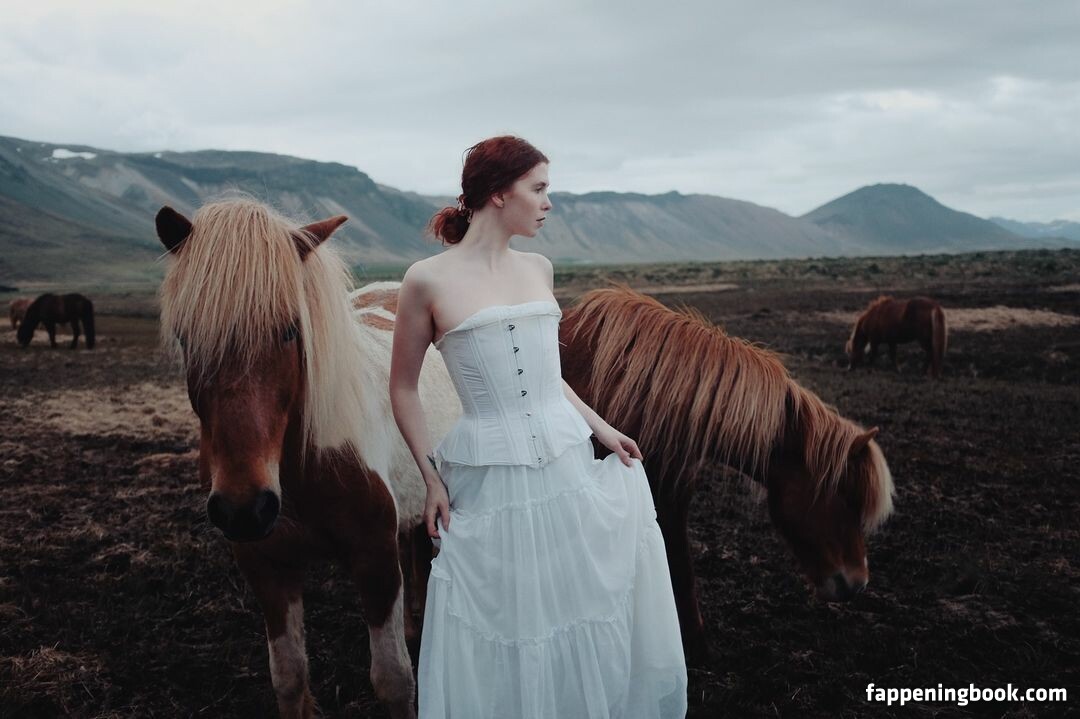 Icelandic Selkie Onlyfans Nude Leaked Photos photo leak 15 of 50