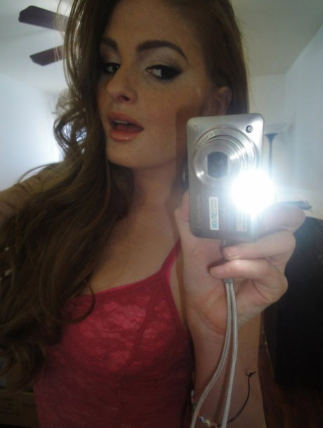 American redhead girl Faye Regan takes XXX selfies and gets nailed hard