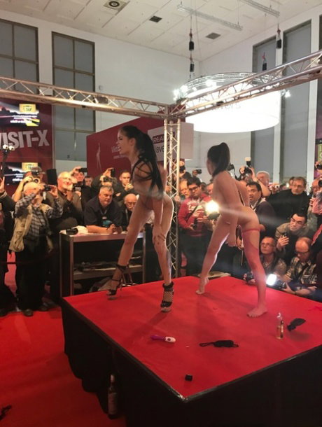Hot Russian pornstar Henessy & her colleagues get wild & dirty at the sex show