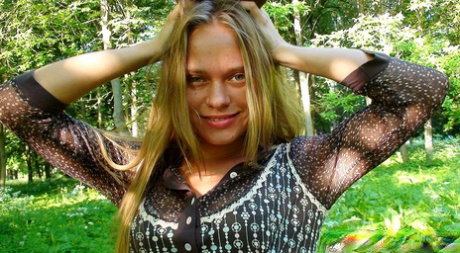 First timer Mila has sex while wearing crotchless pantyhose
