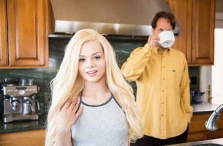 Foxy blonde minx Elsa Jean gets her pussy rammed with a stiff cock