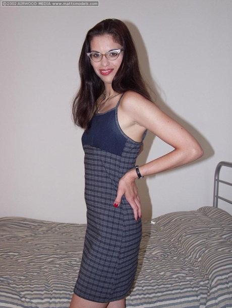First timer with dark hair takes off glasses after removing all her clothes
