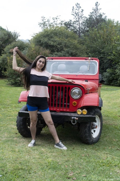 American hottie Paris reveals her curvy body and hairy pussy in public