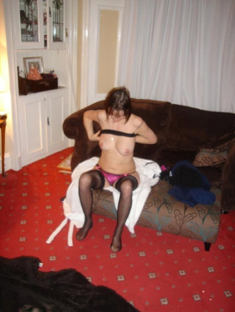 Older amateur Slut Scot Susan takes a sex toy to her hairy pussy in stockings