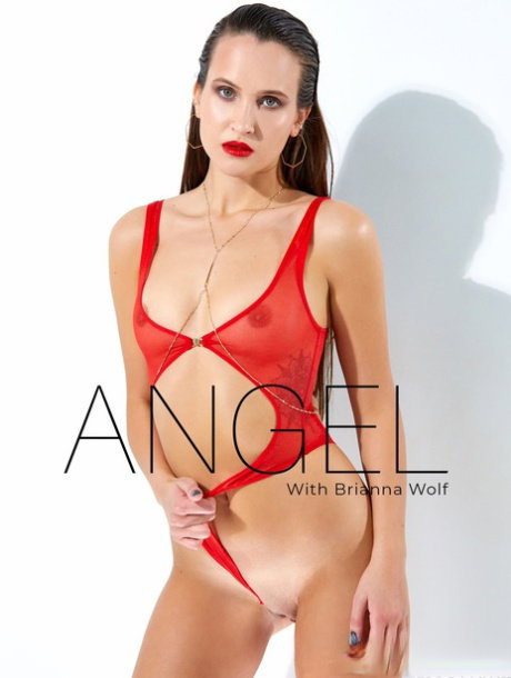 Glamorous babe Angel gets rid of her lingerie & exposes her hot body & pussy