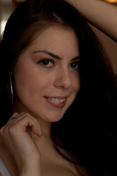 The Life Erotic Lola E