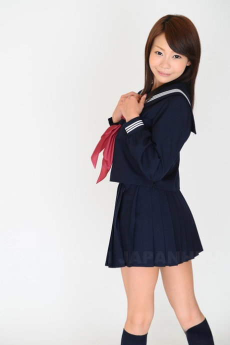 MILF Jun Kusanagi and her stepdaughter Yuri Aine pose naked with two cute men