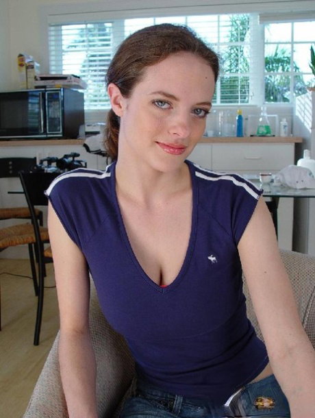 Enticing young amateur reveals her natural big tits & spreads her fuckable ass