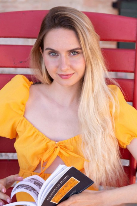 Met Art starring Emily Swan Nude Gallery