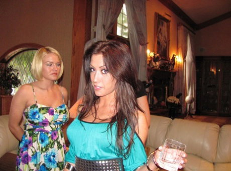 Big titted Capri Cavalli & friends enjoy cock sucking & tit jobs at sex party