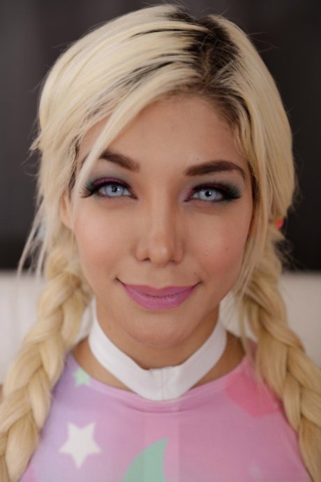 Stunningly beautiful blonde teen Bryan Elizabeth Jolie gets roughly banged