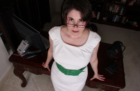 Nerdy mom Sadie Jones is quick to get naked and spread MILF vagina