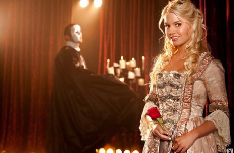 Smiley blonde Anna Sophia Berglund demonstrating her tempting curves