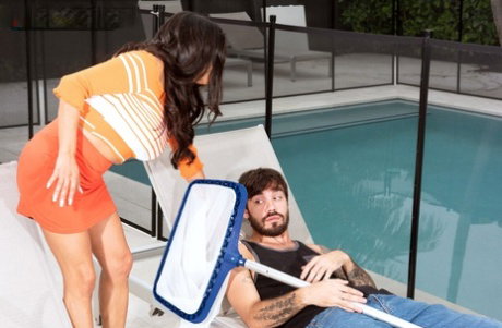 MILF Bundle featuring Isabella Flames, Nade Nasty Porn Photos