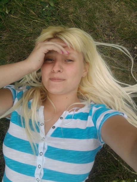 Club Seventeen featuring Tereza F Hot Pictures