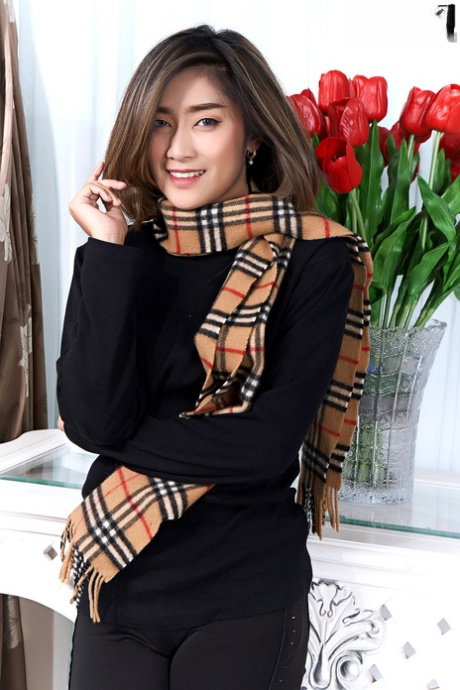 Asian beauty Apple gets bare naked with a winter scarf around her neck