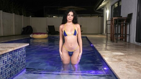 Bang performed by Angel Gostosa, Zeus Hot Porn Pics