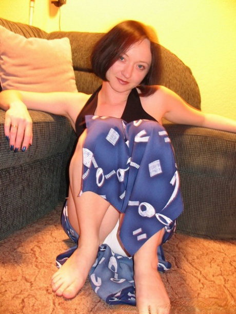 Mayas Handjobs Official featuring Mayas Handjobs Naked Photos