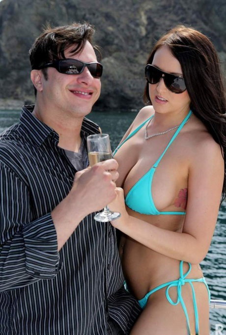 Bikini babe Alexis Grace gets fucked on a boat with sunglasses on her head