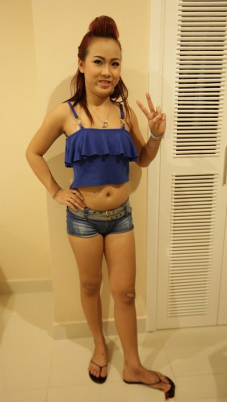 Beautiful Asian babe Bac enjoys POV hardcore sex after a sexy striptease