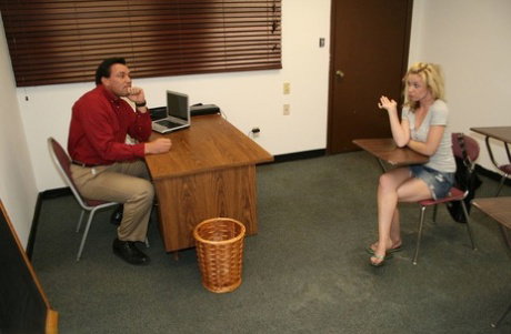 Mom Dallas and daughter Ericka give lucky Mr. Franklin a double handjob