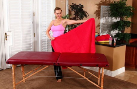 Blonde MILF with big tits Tanya Tate enjoys massage and fuck after yoga.