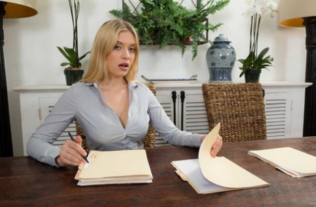 Giselle Palmer pays her tax bills with her speciality and that is pro sex