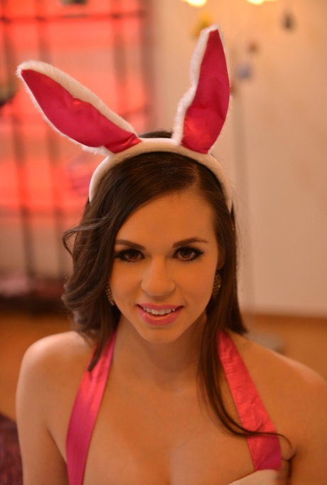 Porn World featuring Nekane Sweet Naked Pics