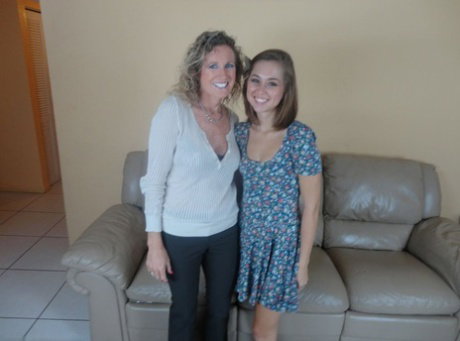 Teen girl Riley Reid has her mom help her in giving her boyfriend a blowjob